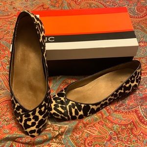 To small, worn a few times. Loved them with black jeans